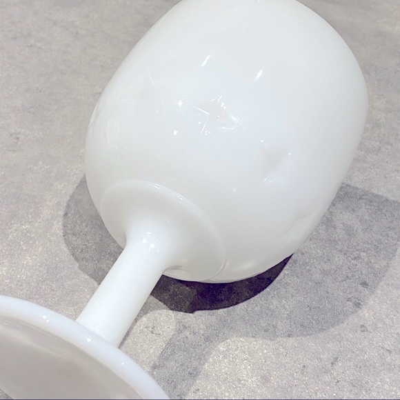 Vintage Milk glass footed cup - Picture 7 of 7